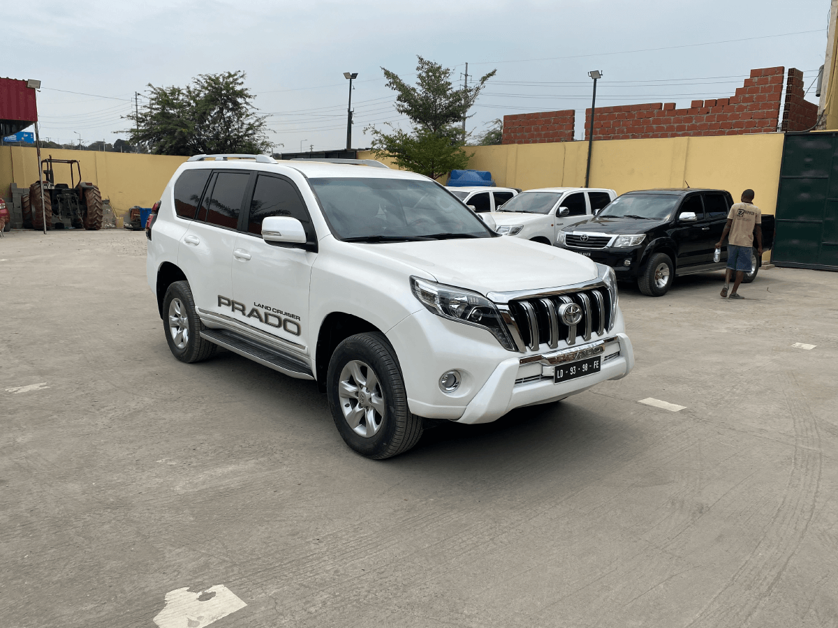 TOYOTA PRADO