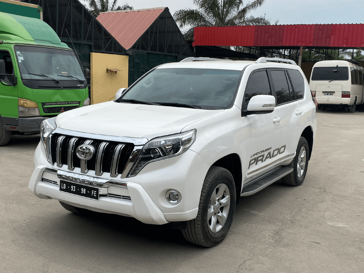 TOYOTA PRADO