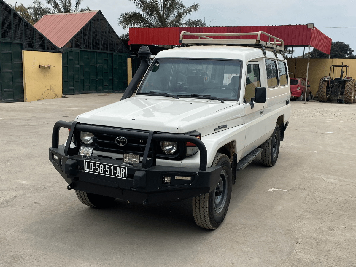 LAND CRUISER CHEFE MAQUINA