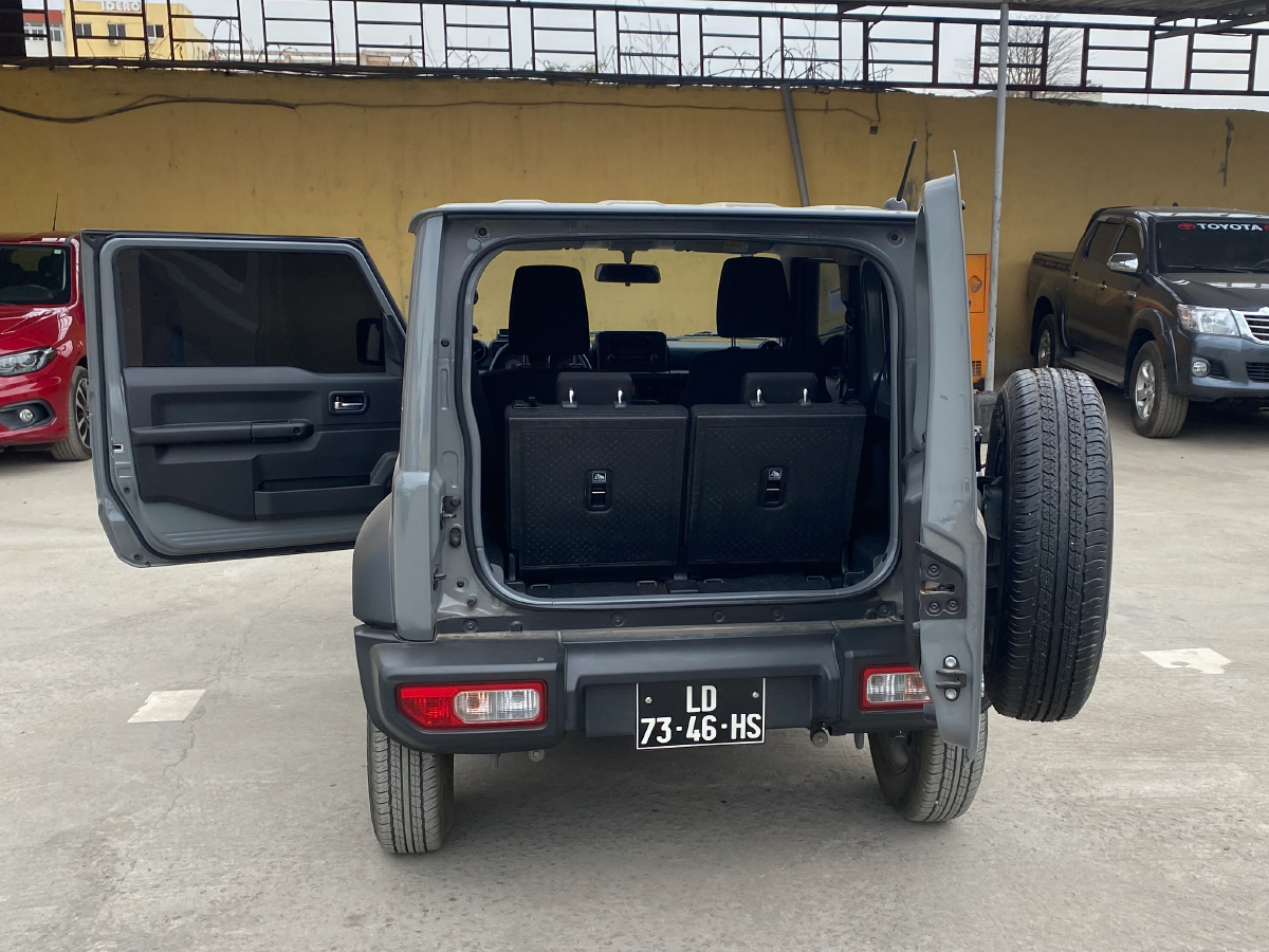 SUZUKI JIMNY