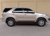 Toyota Fortuner SR5